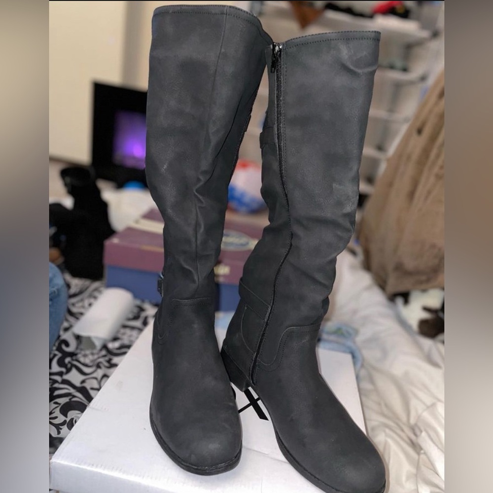 XOXO Wide Calf boots